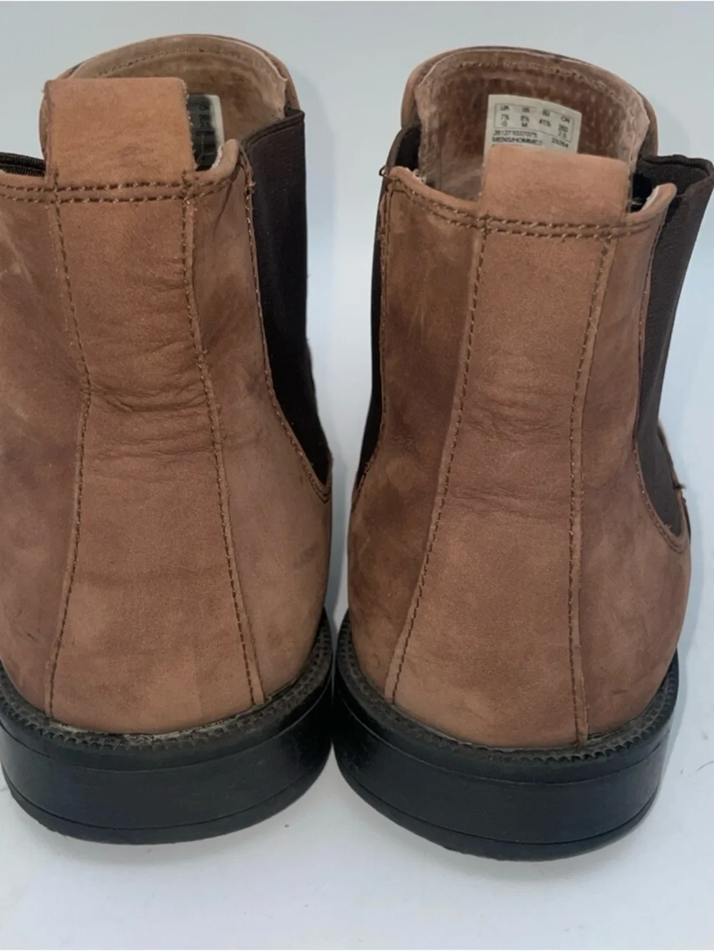 Clarks‎ Men’s Chukka Boot in Brown Suede